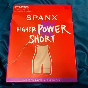 SPANX Higher power short
